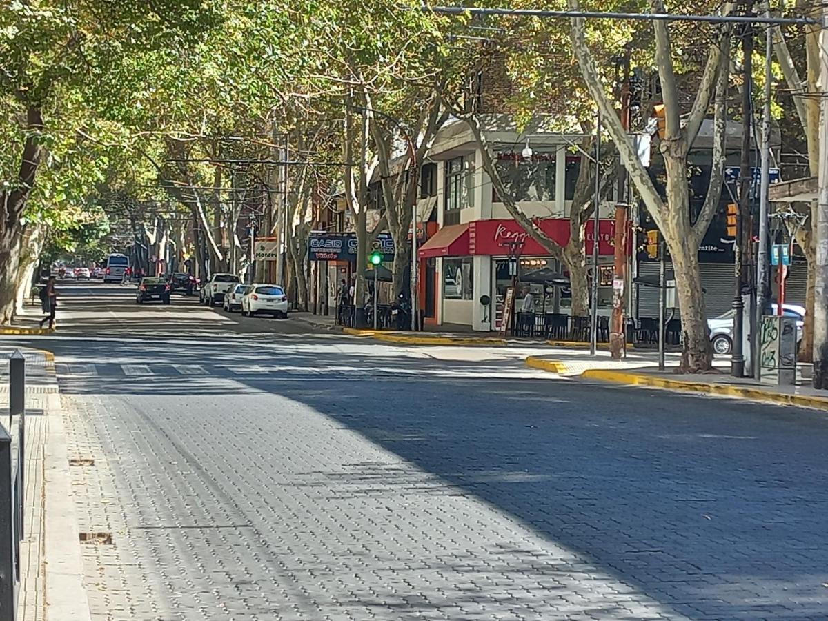 Mendoza 3 Dormitorios Con Balcones Y Alem Chic Monoambiente Y Mendoza Estudio Para 1 3 Apartamentos Εξωτερικό φωτογραφία
