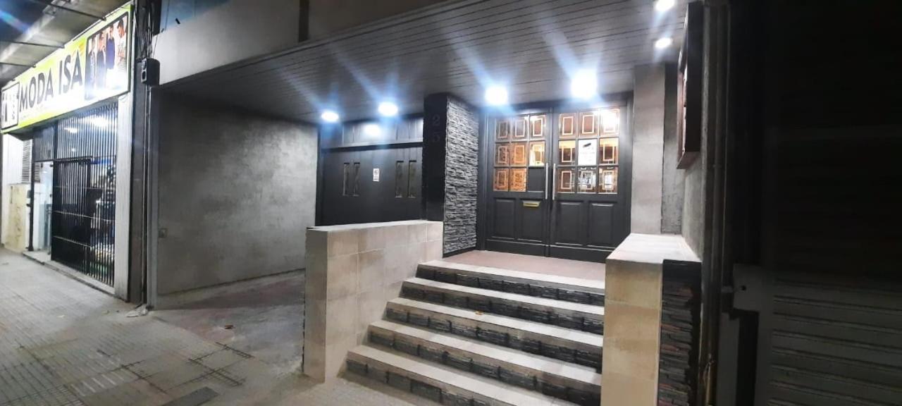 Mendoza 3 Dormitorios Con Balcones Y Alem Chic Monoambiente Y Mendoza Estudio Para 1 3 Apartamentos Εξωτερικό φωτογραφία