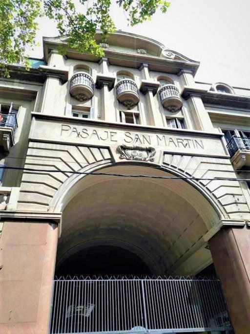Mendoza 3 Dormitorios Con Balcones Y Alem Chic Monoambiente Y Mendoza Estudio Para 1 3 Apartamentos Εξωτερικό φωτογραφία